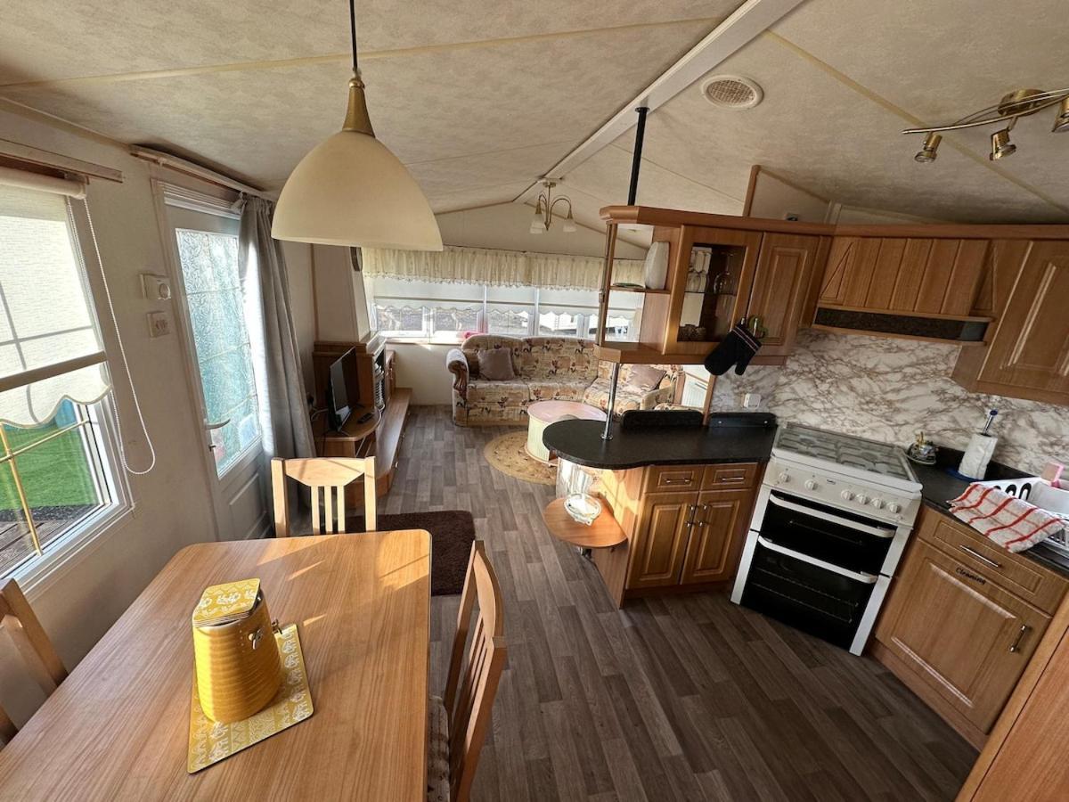 Willerby Granada 2-Bedroom Caravan, Glasgow Uddingston Exteriör bild